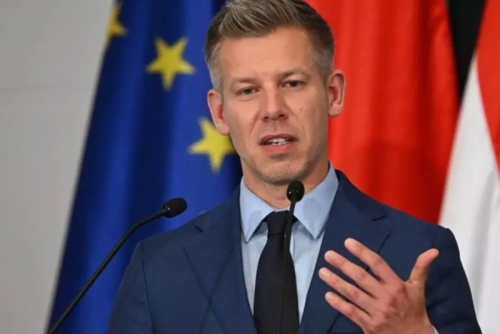 Hungary to open Communist-era archives