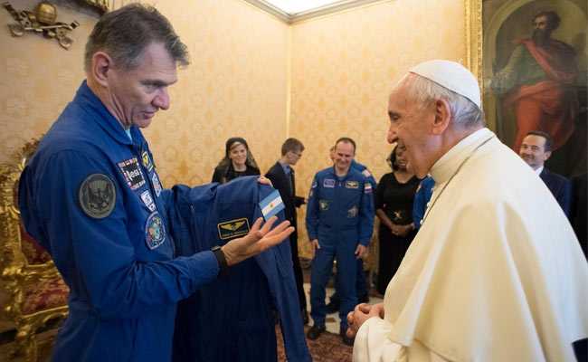 Space suit for Pope! Space suit for Pope!