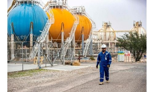 UAE firm suspends work at Iraq gas complex after deadly strike
