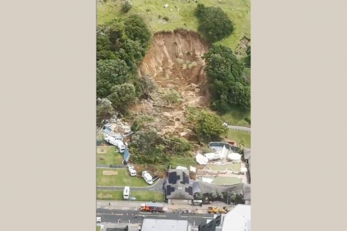 Heavy Rain Triggers Devastating Landslide, Buries Mount Maunganui Campsite Heavy Rain Triggers Devastating Landslide, Buries Mount Maunganui Campsite