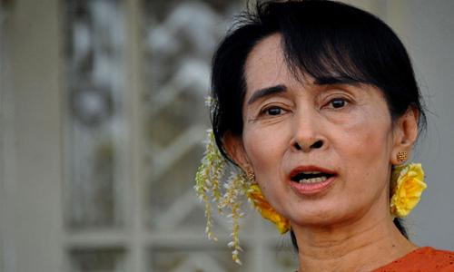 Suu Kyi lays down law on party discipline to new Myanmar MPs