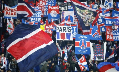 PSG team bus stoned outside Bilbao hotel PSG team bus stoned outside Bilbao hotel