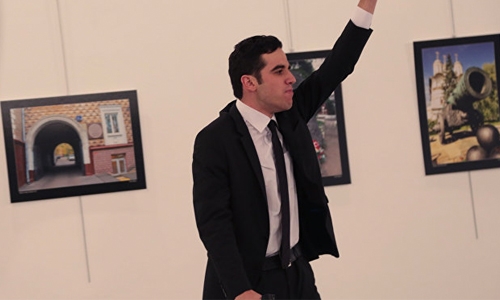  Killer of Russia envoy 'used police ID' to enter Ankara show