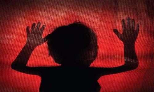 Indian girls aged two and five 'gang-raped' in New Delhi Indian girls aged two and five 'gang-raped' in New Delhi