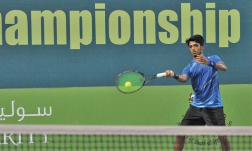 Phadnis knocks out Jaideep Phadnis knocks out Jaideep