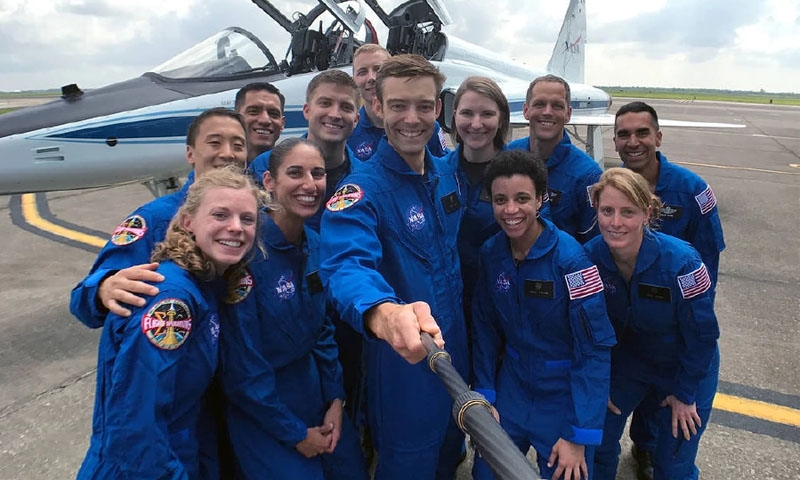 Astronaut quits NASA training Astronaut quits NASA training