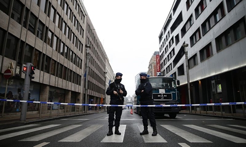 Belgian police arrest four, find 'traces' of terror attack plot