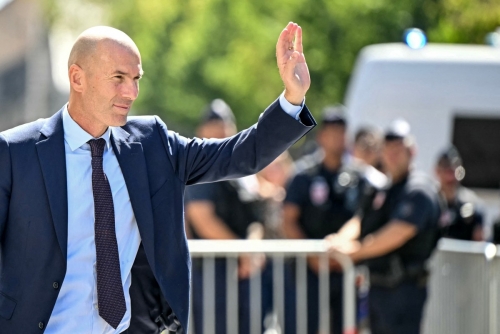 France appoint World Cup legend Zidane as new men's head coach
