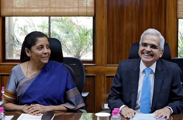 India outlines $23bn stimulus to help poor hit by lockdown