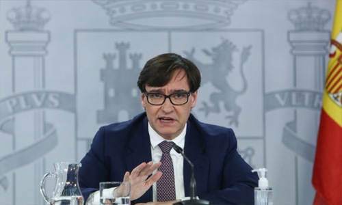 Spain plans register for citizens who refuse Covid vaccine