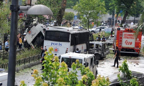 Bomb attack on police kills 11 in Istanbul