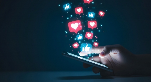 ‘Liking’ Another Woman’s Photos can be Grounds for Divorce: Turkish Courts ‘Liking’ Another Woman’s Photos can be Grounds for Divorce: Turkish Courts