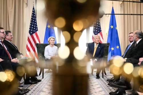 Under Trump pressure, EU eyes deal to end trade standoff 