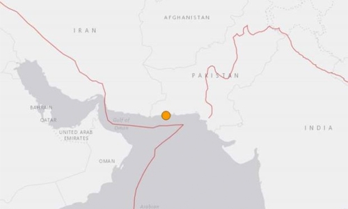Strong 6.3 quake strikes off Pakistan coast Strong 6.3 quake strikes off Pakistan coast