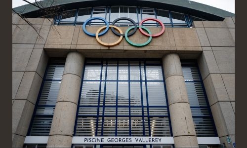 Airbnb promises to combat sex work in rentals during Paris Games