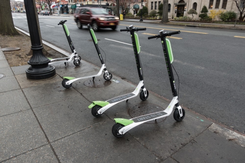 Electric scooters launch in Paris, to spread in Europe