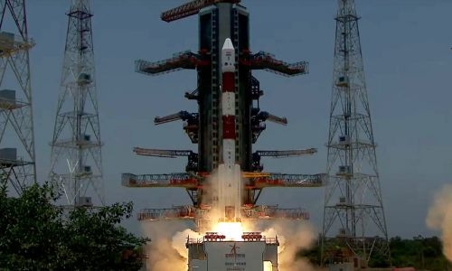 Indian spacecraft heads towards centre of solar system