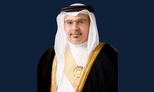 HRH Prince Salman congratulates HM King Hamad, HH Shaikh Nasser