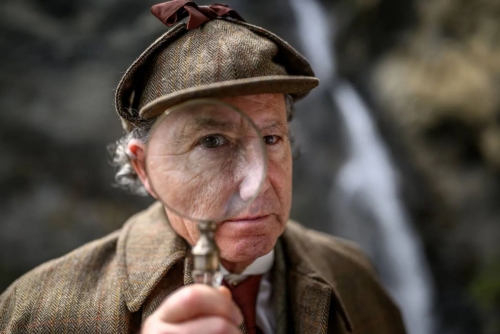 Fans recreate fateful Sherlock Holmes-James Moriarty duel at Swiss falls Fans recreate fateful Sherlock Holmes-James Moriarty duel at Swiss falls