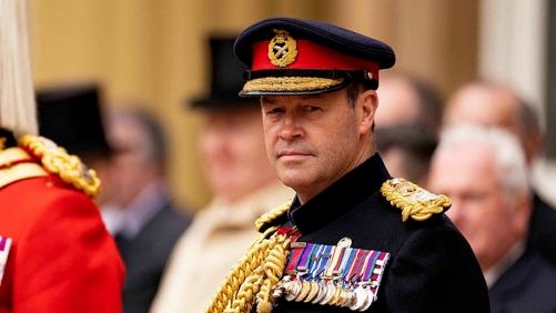 Britons should be prepared to fight a land war, says army chief
