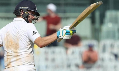 Dawson lifts England to 477 in 5th India Test