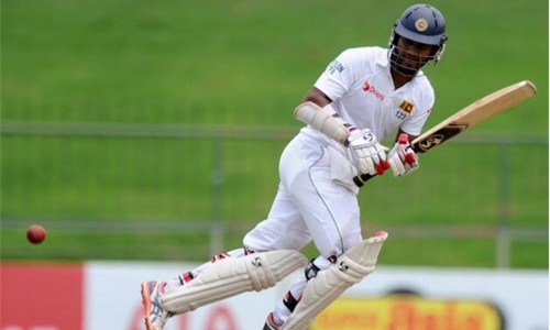 Karunaratne helps Sri Lanka to 85-2 on rain-hit first day