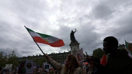 France urges its nationals to leave Iran France urges its nationals to leave Iran