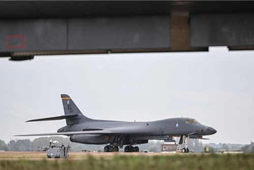 U.S withdraws all bombers from UK airbase 