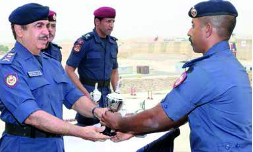 Interior Minister attends 33rd Commando Course