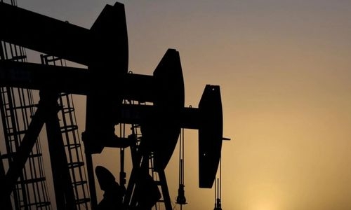 Oil falls on recession fears and China's Covid-19 worries Oil falls on recession fears and China's Covid-19 worries