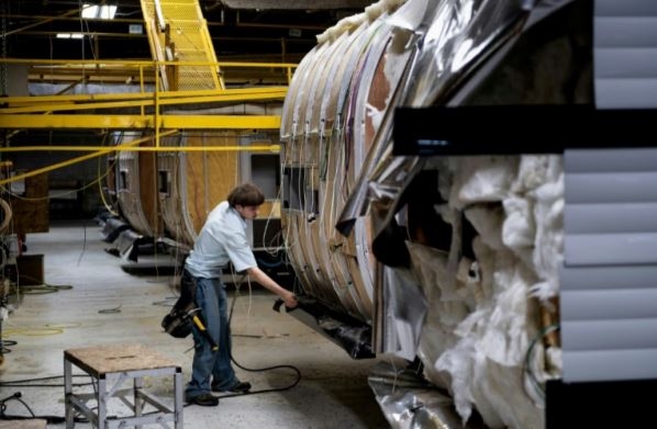 Icon of US road, RVs show economy’s strength in election year Icon of US road, RVs show economy’s strength in election year