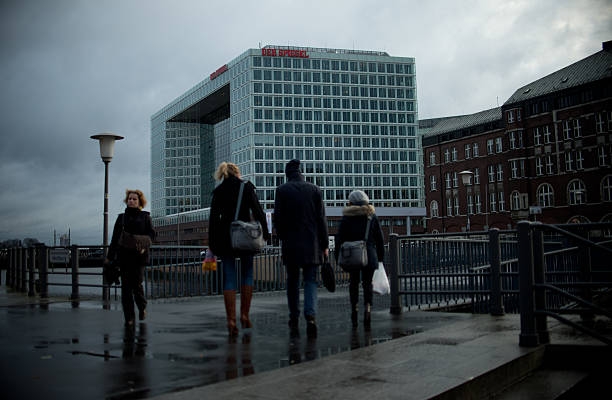 Spiegel apologises in cover story on faked news scandal Spiegel apologises in cover story on faked news scandal