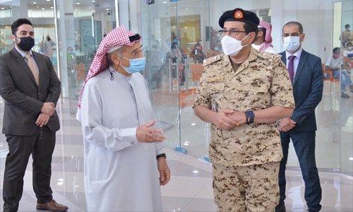 Supreme Council of Health head visits new vaccination centre at Sitra Mall