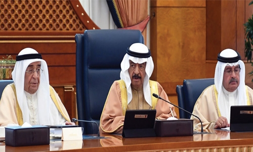 PM lauds Crown Prince for Bahrain Grand Prix success PM lauds Crown Prince for Bahrain Grand Prix success