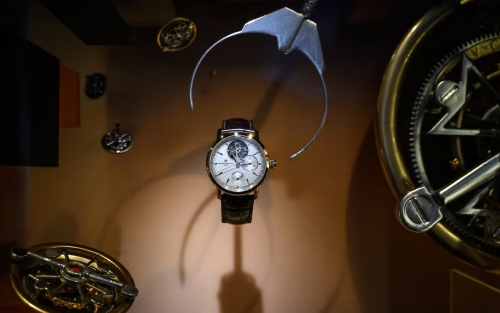 Swiss Watch Exports Rise 9.1% as Global Luxury Market Splits Swiss Watch Exports Rise 9.1% as Global Luxury Market Splits