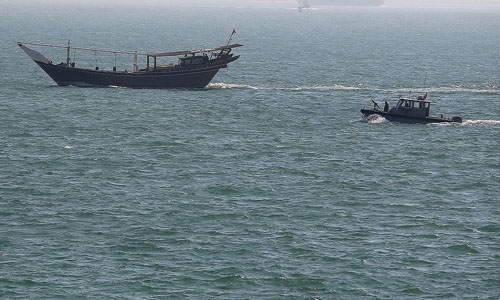 Qatar stops two Bahraini vessels, arrests four sailors