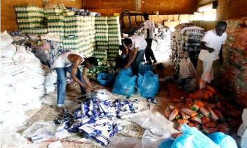 UAE distributes flood relief aid in Sudan