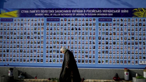 France reassures Ukraine it will be part of European Union France reassures Ukraine it will be part of European Union