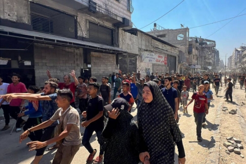 26 Killed, Over 100 Injured Near Aid Centres in Gaza Amid Ongoing Conflict