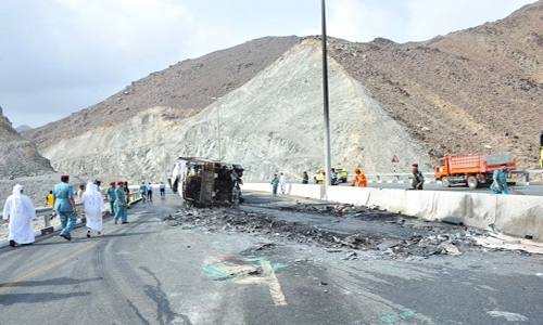 Infant dies, 23 injured in UAE bus accident Infant dies, 23 injured in UAE bus accident