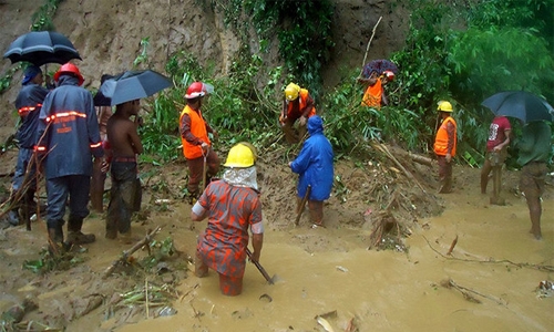 Heavy rain, landslides kill at least 134 in Bangladesh