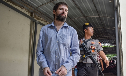 Indonesian court sentences French drug smuggler to death
