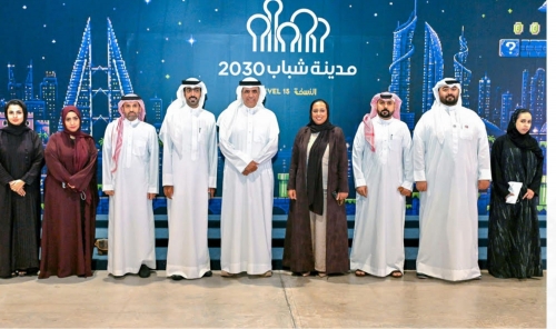 Youth urged to navigate digital media wisely Youth urged to navigate digital media wisely