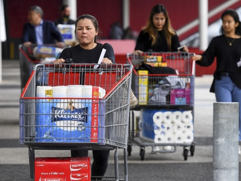 Aussie toilet paper tussle sparks call for calm
