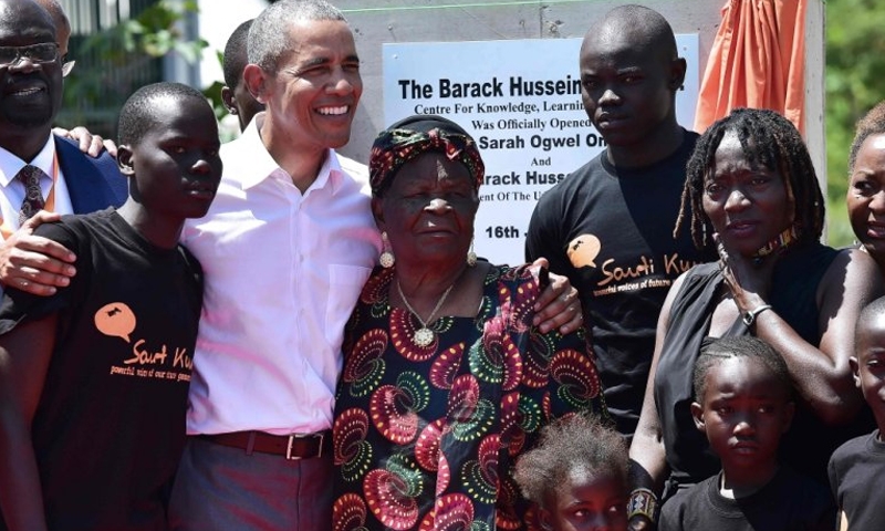 Obama visits Kenyan home to launch youth centre Obama visits Kenyan home to launch youth centre