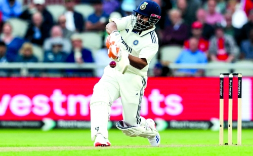 Gambhir tells struggling Pant to play natural game in Afghan Test Gambhir tells struggling Pant to play natural game in Afghan Test