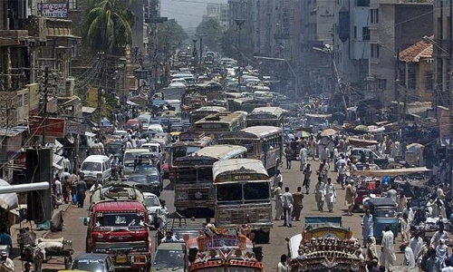 Bus crash kills 11 in central Pakistan Bus crash kills 11 in central Pakistan