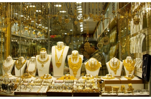 Gold dip brings Bahrain buyers back Gold dip brings Bahrain buyers back