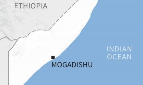 Somali pirates escape with suspected police help Somali pirates escape with suspected police help