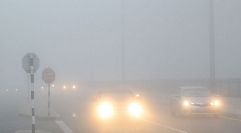 Fog 'red' alert issued in UAE, chance of rain on Friday